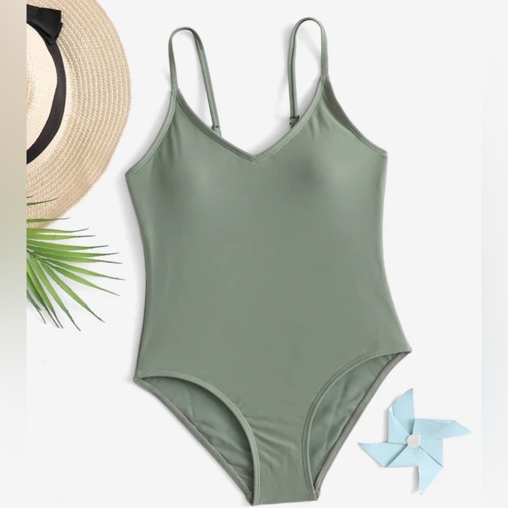 green swim suit kids